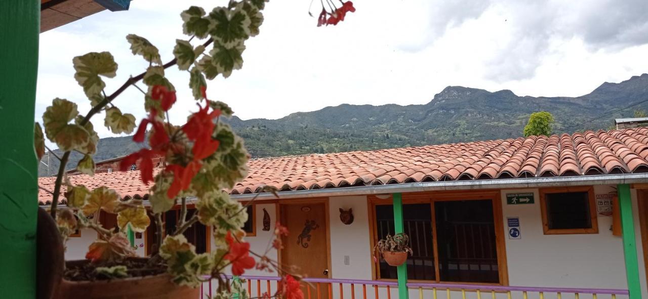 Hotel Guican De La Sierra Bagian luar foto